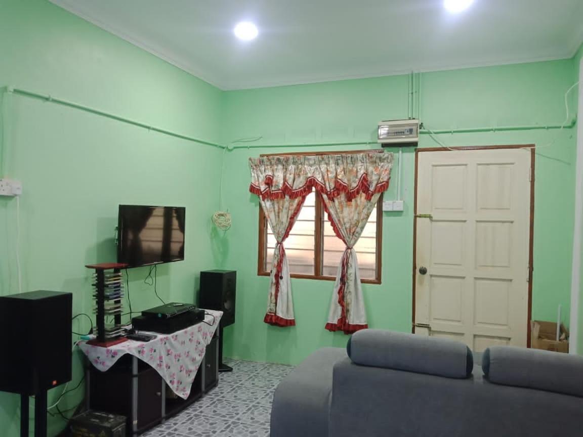 Kuntum Cottage Bed & Breakfast Kampung Tanjung Ipoh Luaran gambar