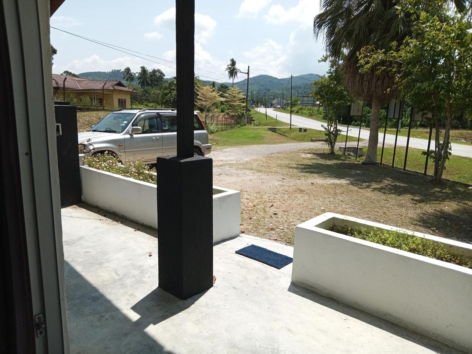 Kuntum Cottage Bed & Breakfast Kampung Tanjung Ipoh Luaran gambar